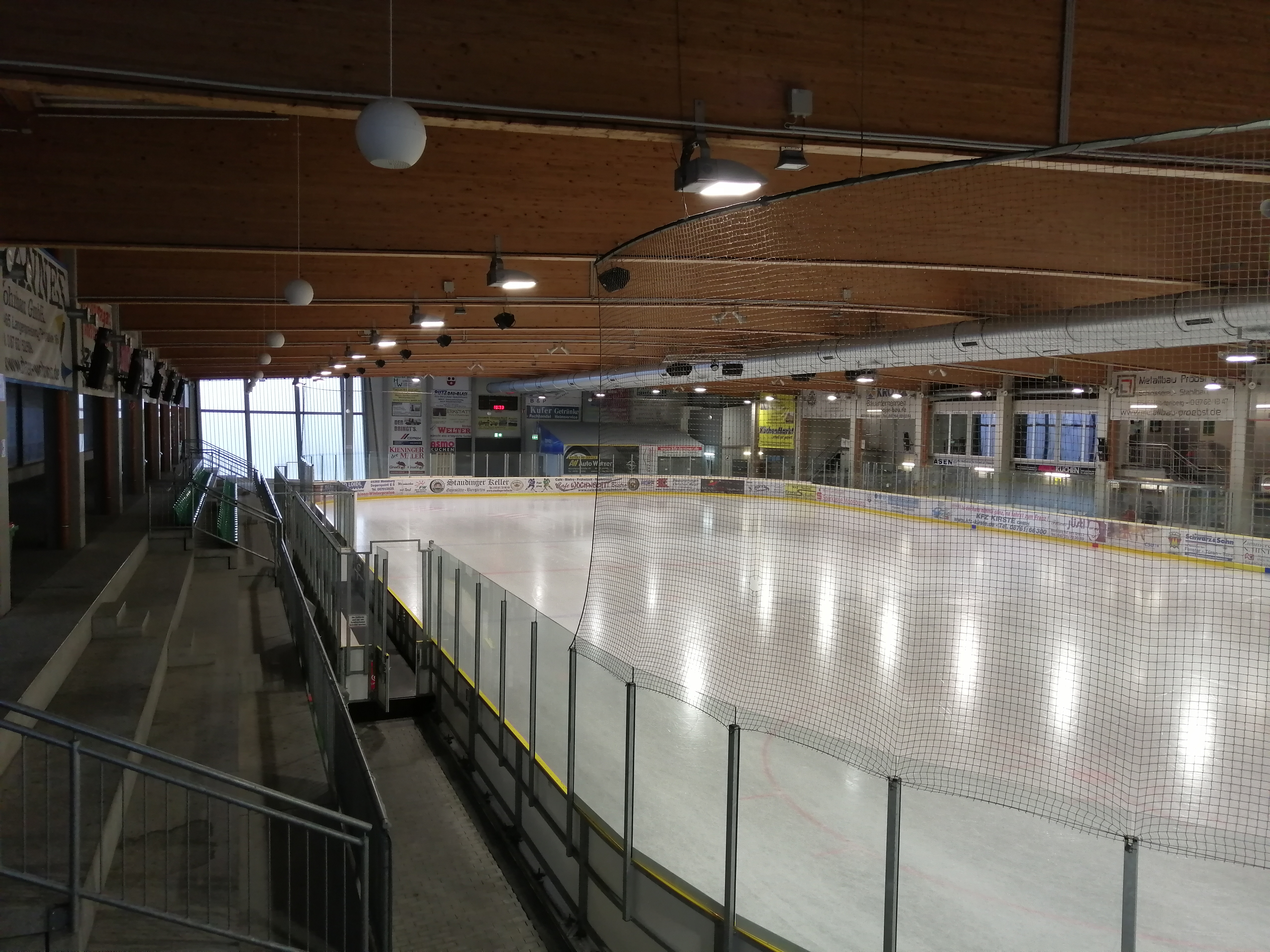 Eisstadion - Innenansicht I 2020