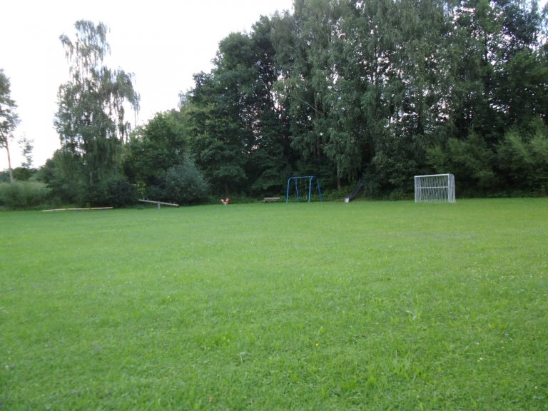 Grossansicht in neuem Fenster: Kinderwspielplatz Thonstetten 1