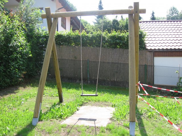 Grossansicht in neuem Fenster: Kinderspielplatz Pfrombach 3