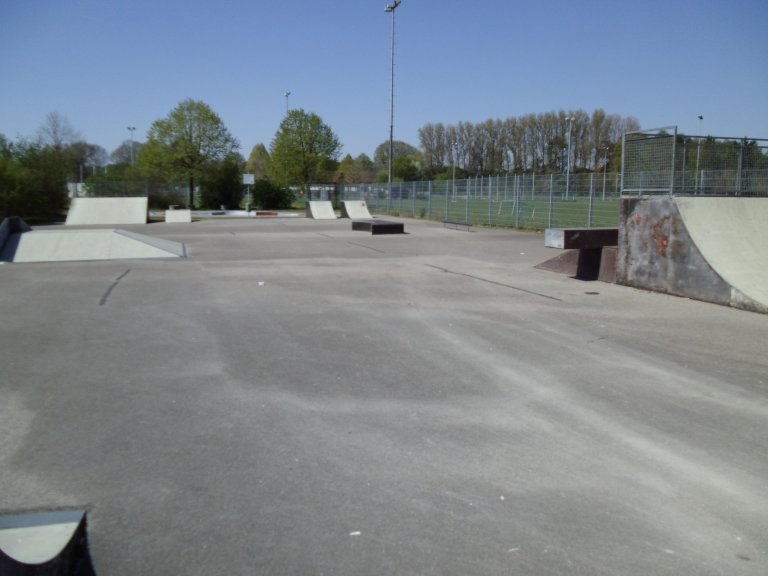 Skateboardbahn Bonau - Bild 1